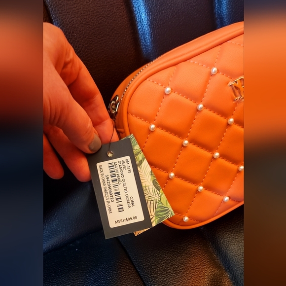 Badgley Mischka Diamond Quilted Purse with Pearls - NWT - Picture 8 of 9